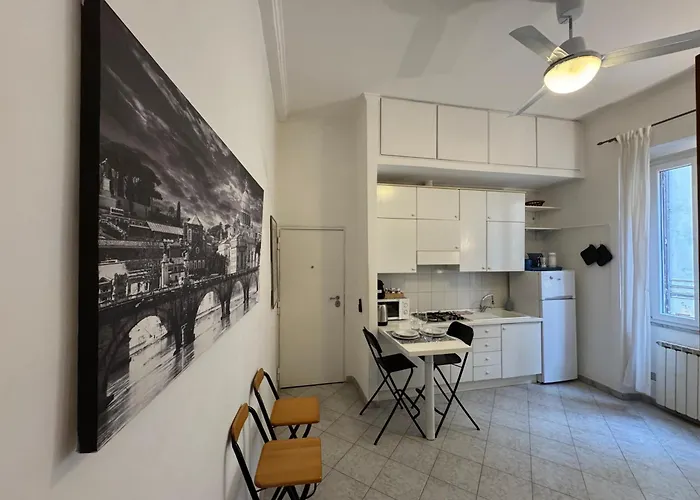 Cozy In Trastevere Apartament